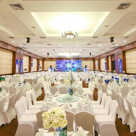 Sai Gon Ha Long Hotel Exterior photo