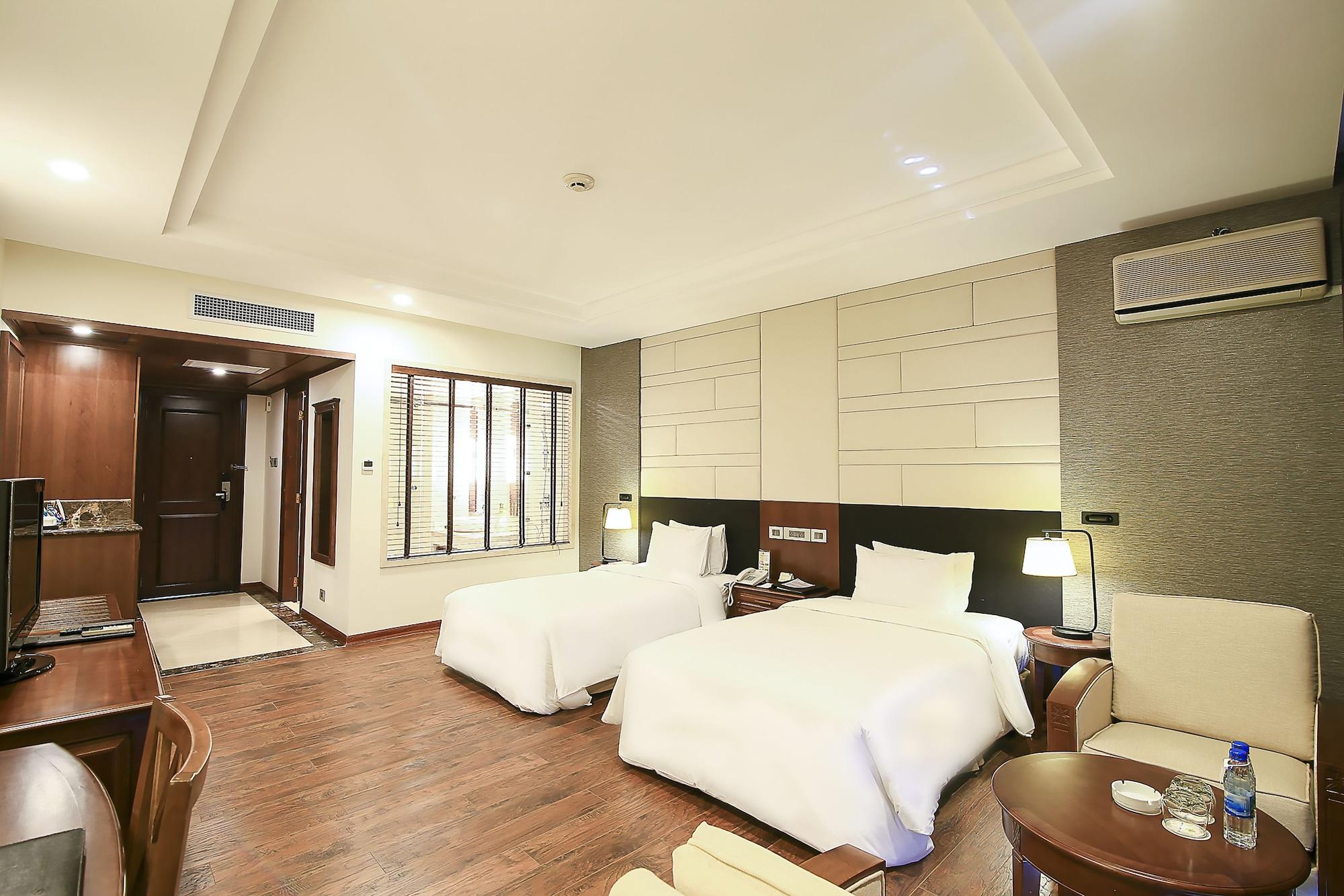 Sai Gon Ha Long Hotel Exterior photo