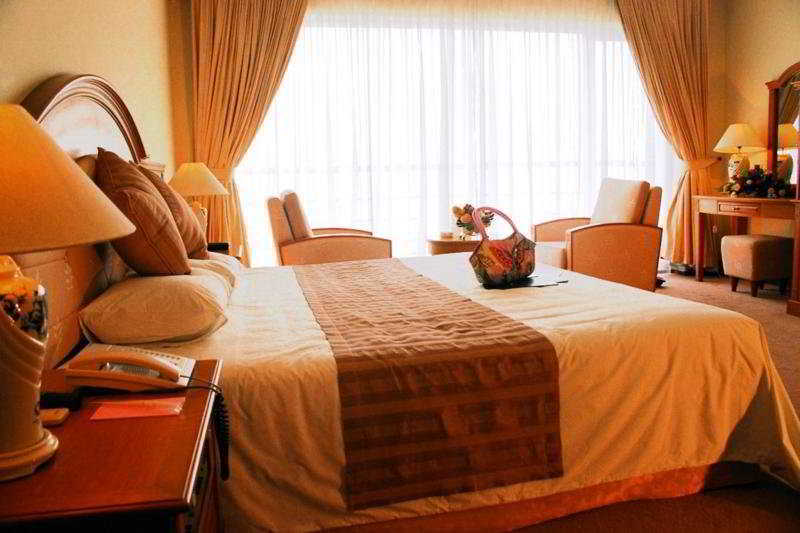 Sai Gon Ha Long Hotel Exterior photo