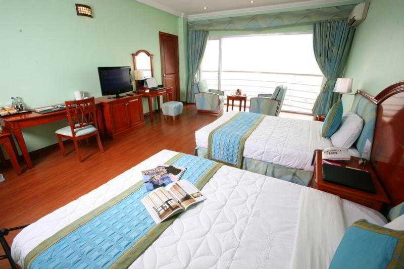 Sai Gon Ha Long Hotel Exterior photo