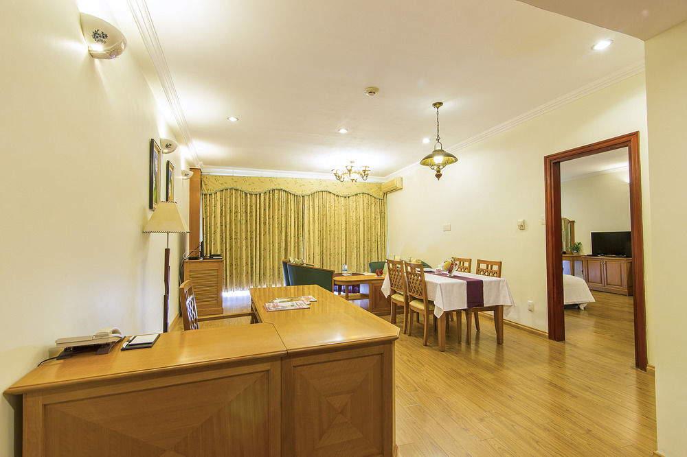 Sai Gon Ha Long Hotel Exterior photo