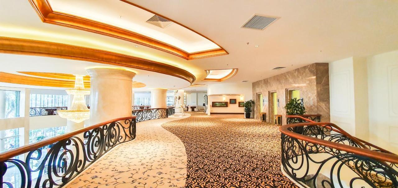 Sai Gon Ha Long Hotel Exterior photo